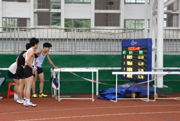 國產飛騰便攜工控機賦能教育行業，體育考評智能化轉型